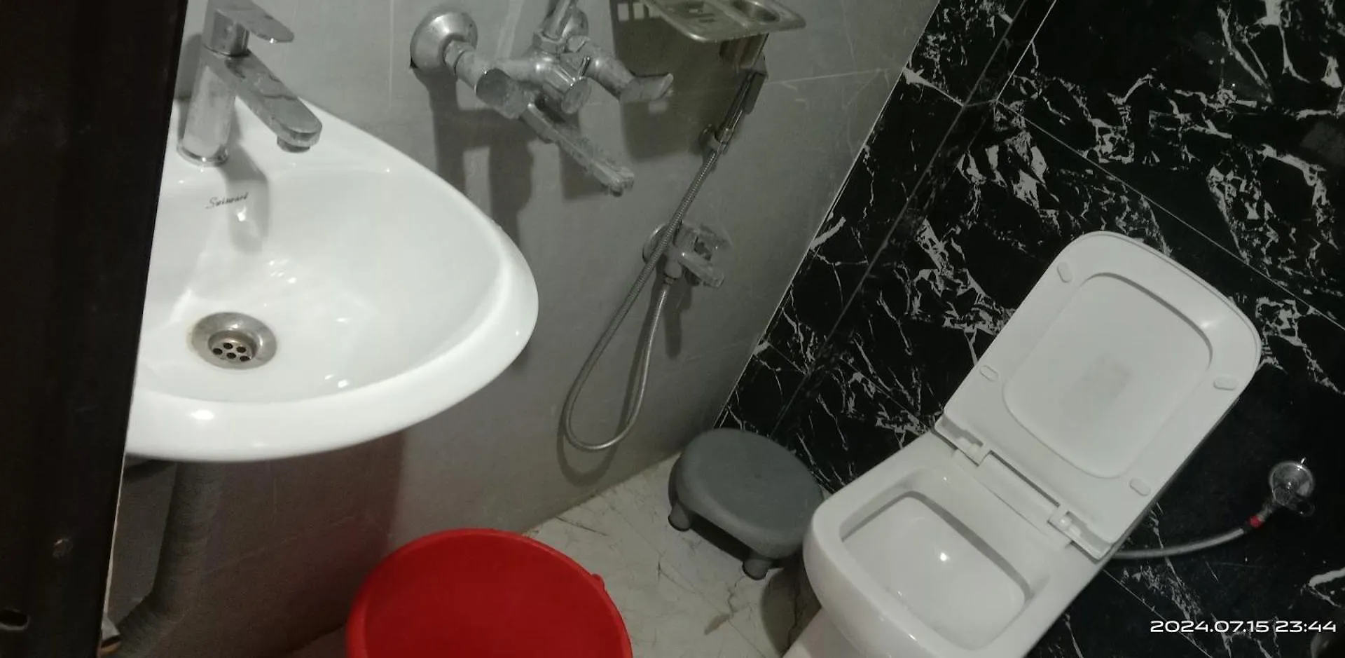 Guest house Rb Palace Hotel Varanasi